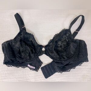 38DD Unlined lace black bra